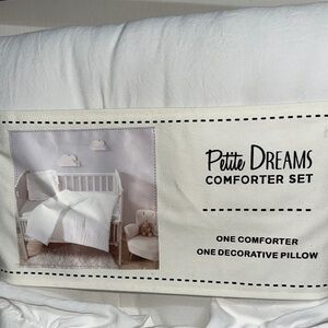 Baby White Comforter Set with Decorative Pillow
